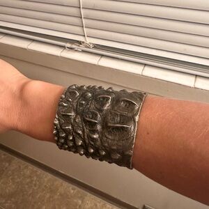 Alkemie Textured Bracelet